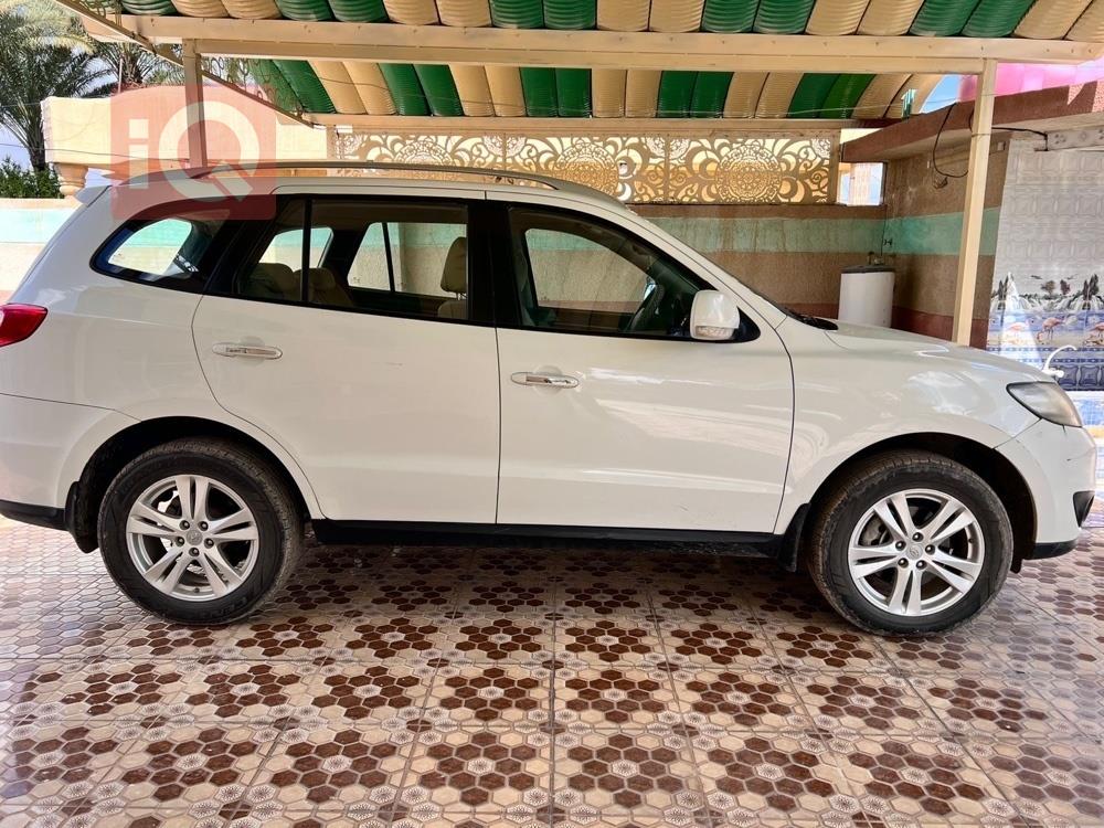 هيونداي سانتافي